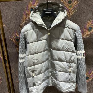 Áo Khoác THOM BROWNE đan len mịn